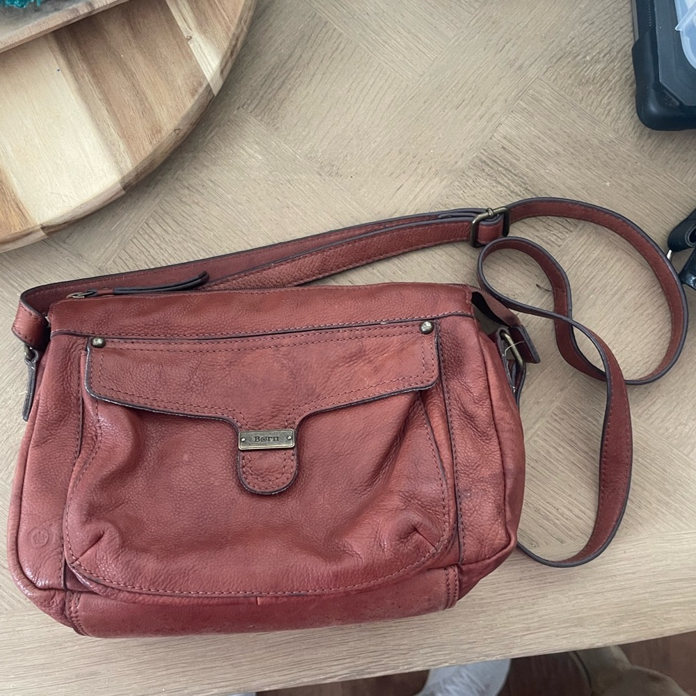 Born leather purse
